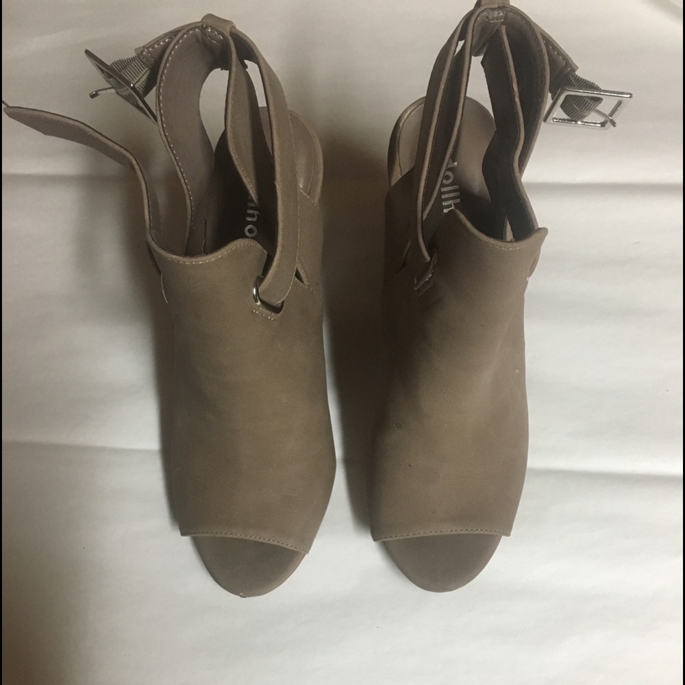 Shoes